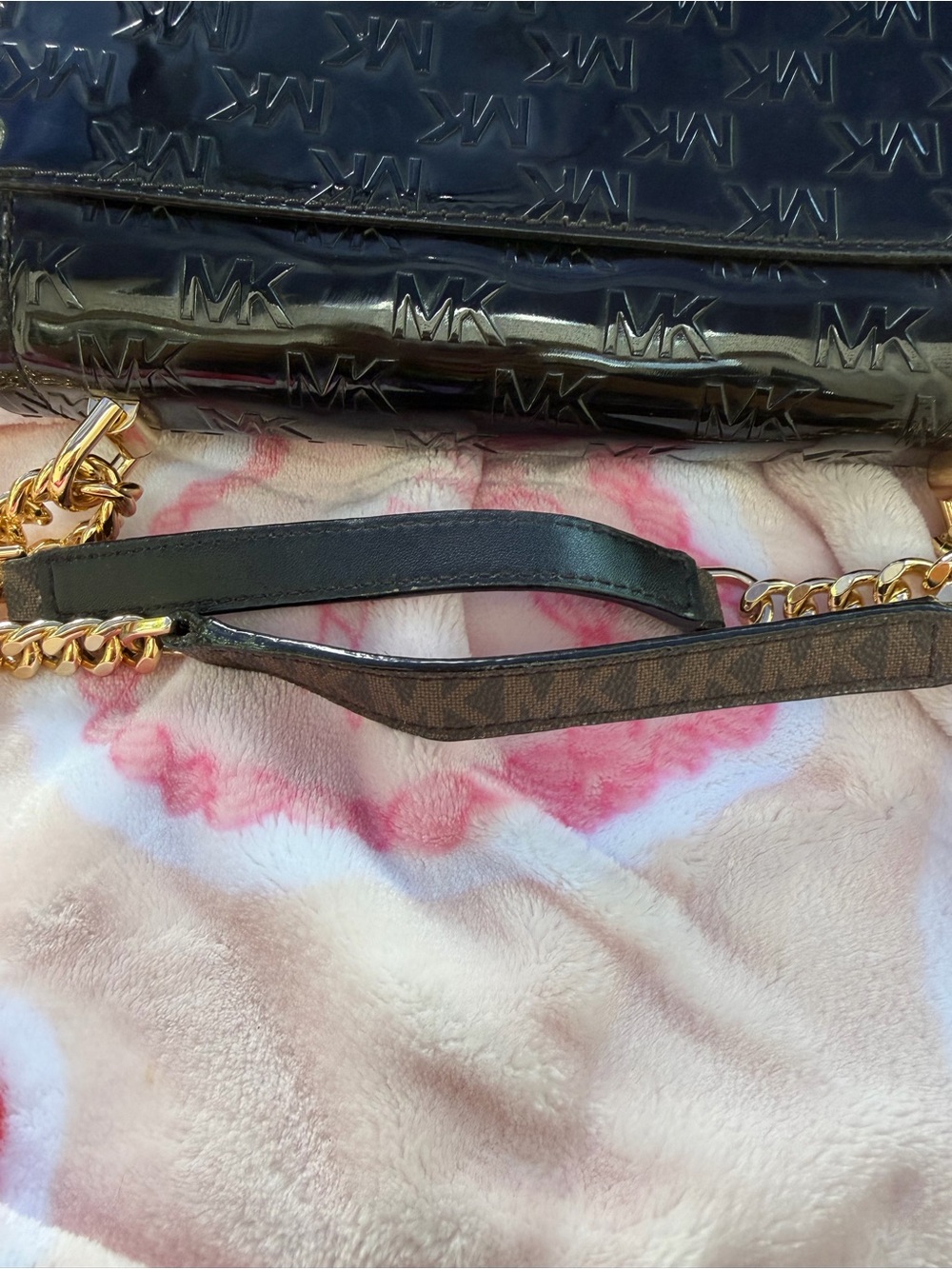 Michael Kors Black Glossy Large Heather Shoulder or Crossbody - Picture 7 of 11